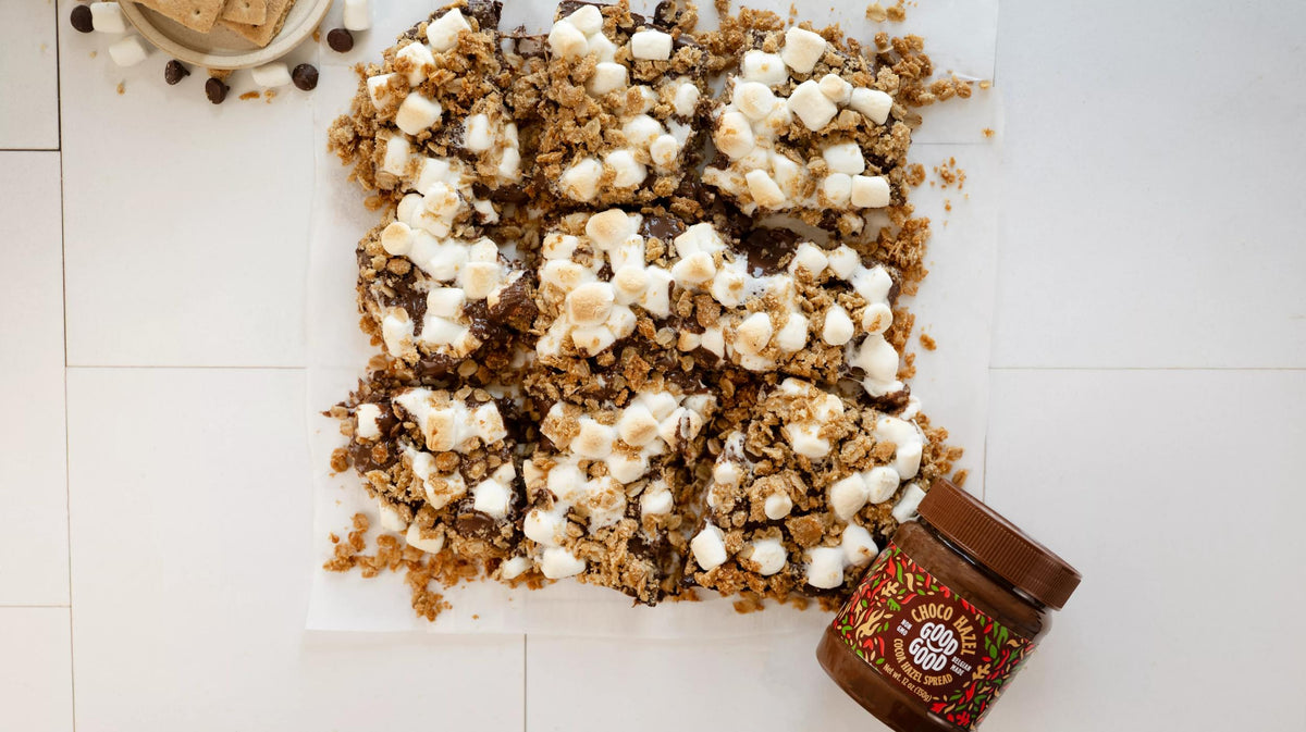 Gooey S'mores Crumble Bars with Choco Hazel Spread
