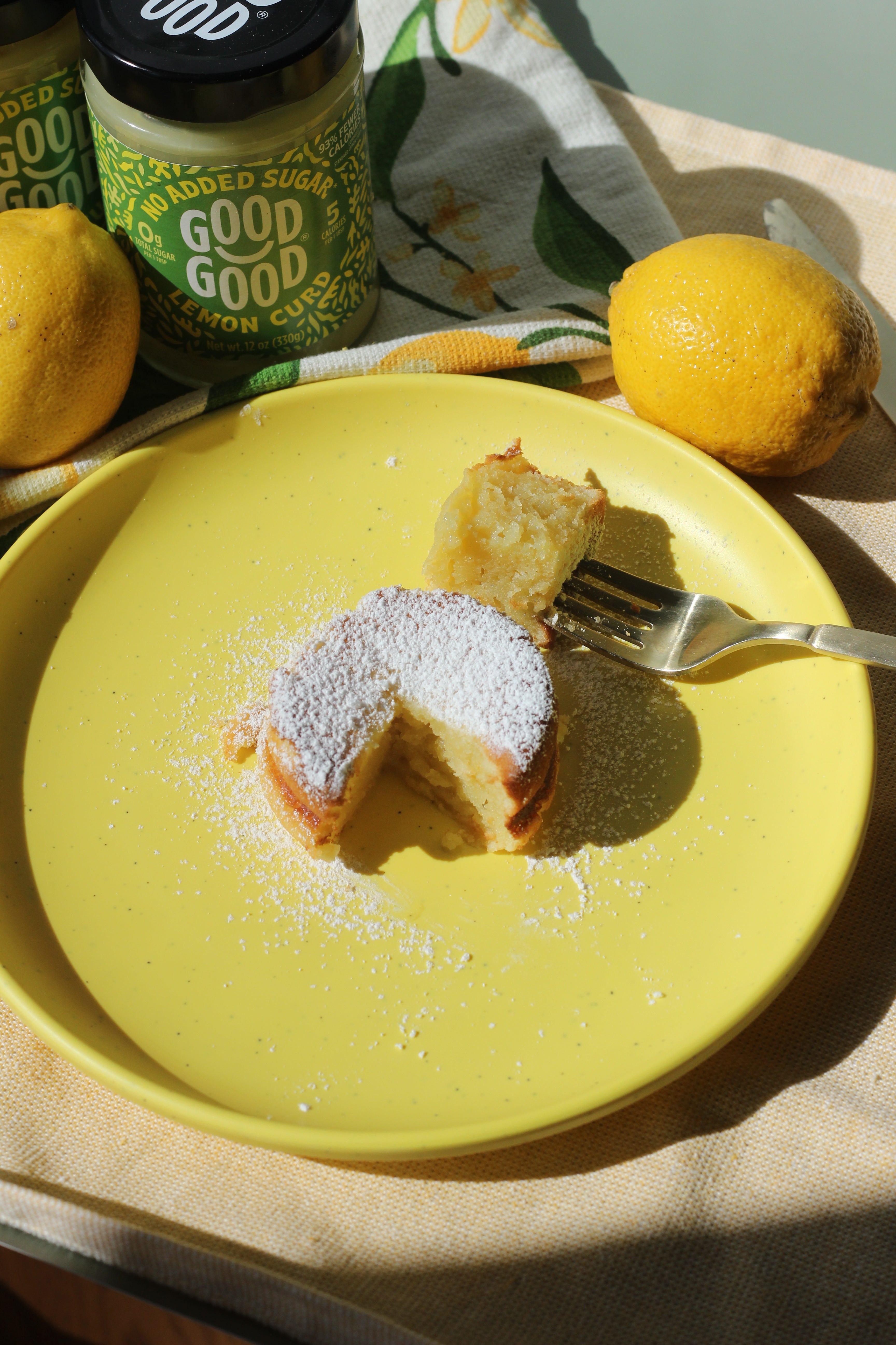 Easy-to-Make Lemon Cake with GOOD GOOD Lemon Curd