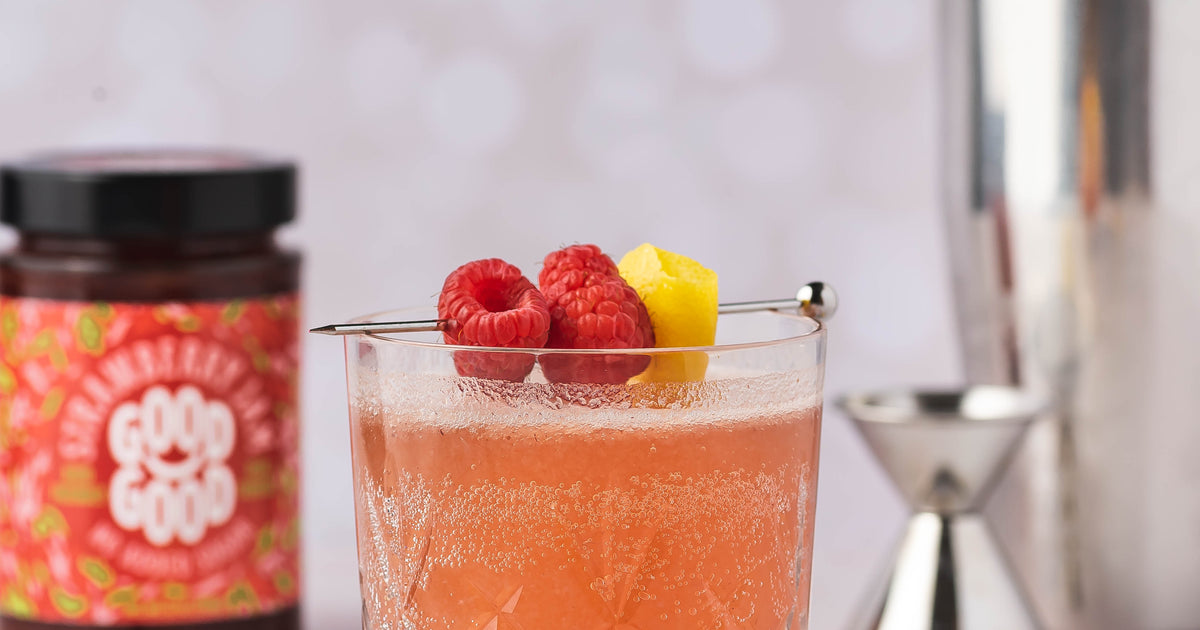Whiskey sour with raspberry jam - Good Good