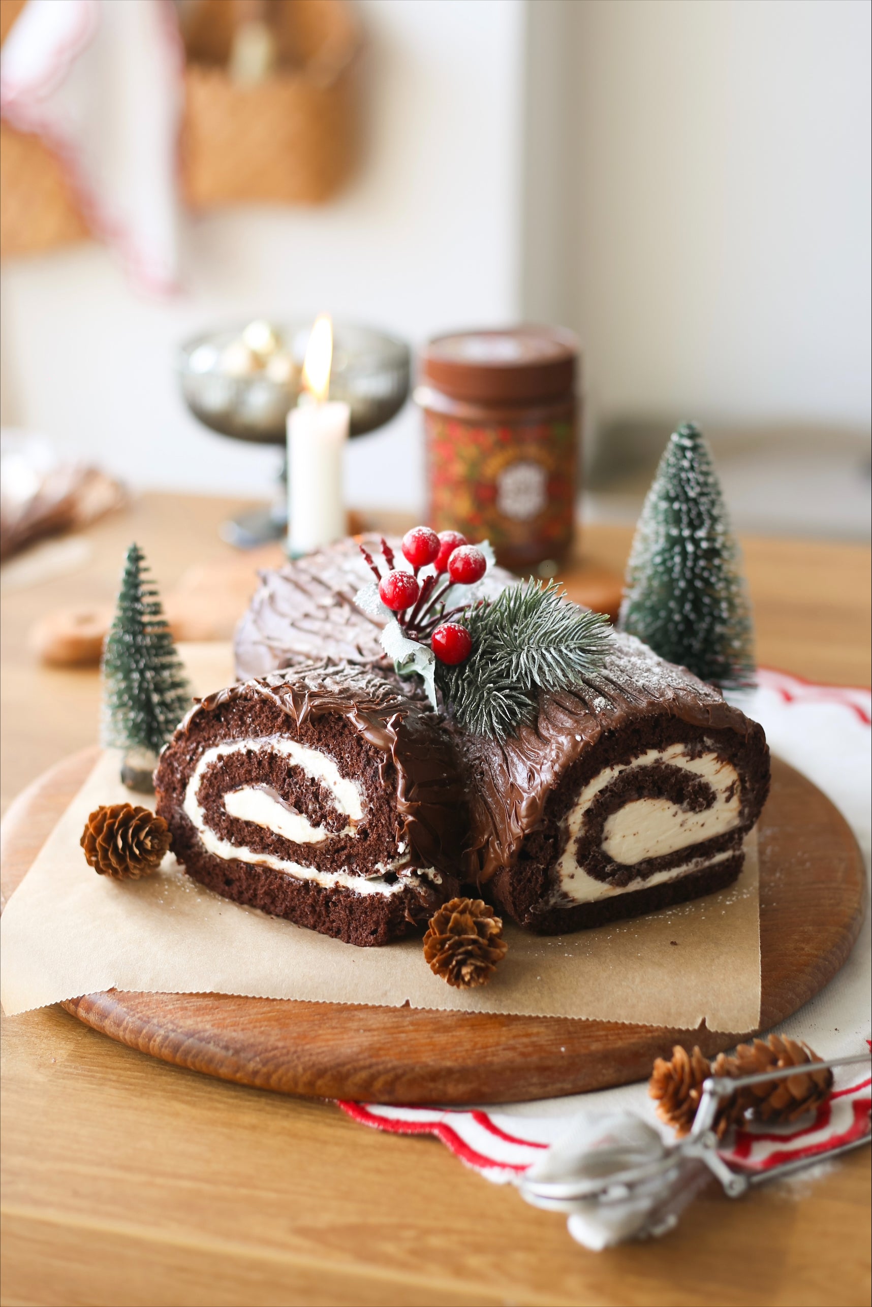 Noël様のご注文ベジです。 Swiss Roll Cake Vegan Christmas Yule Log Choco Hazel Yule Log Cake